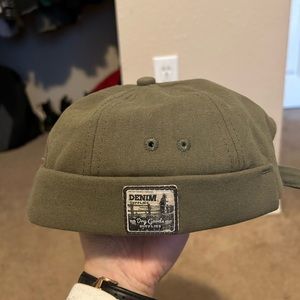 Men’s Brimless Hat